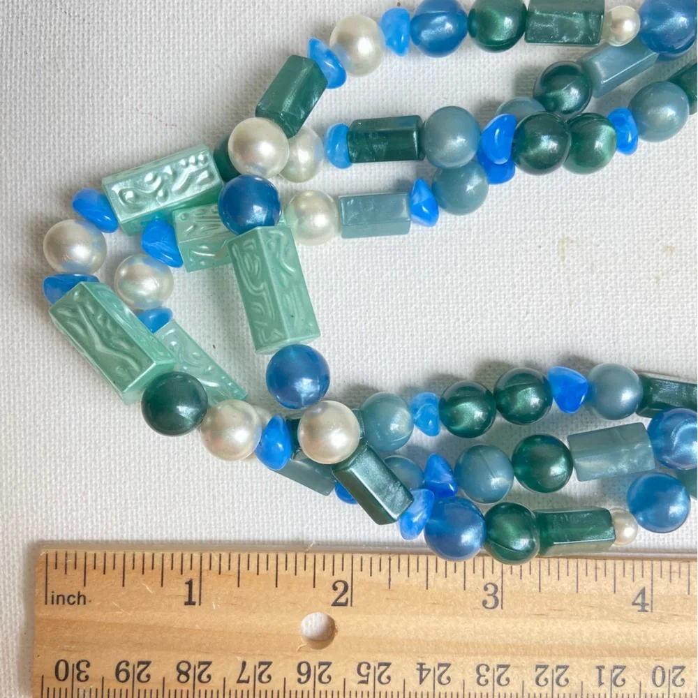 Avon this vintage